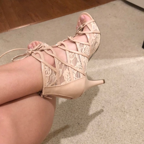 Lace up lace heels - Picture 2 of 4